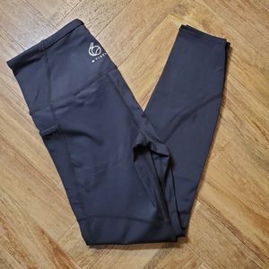 66vibes Yoga leggings size4
